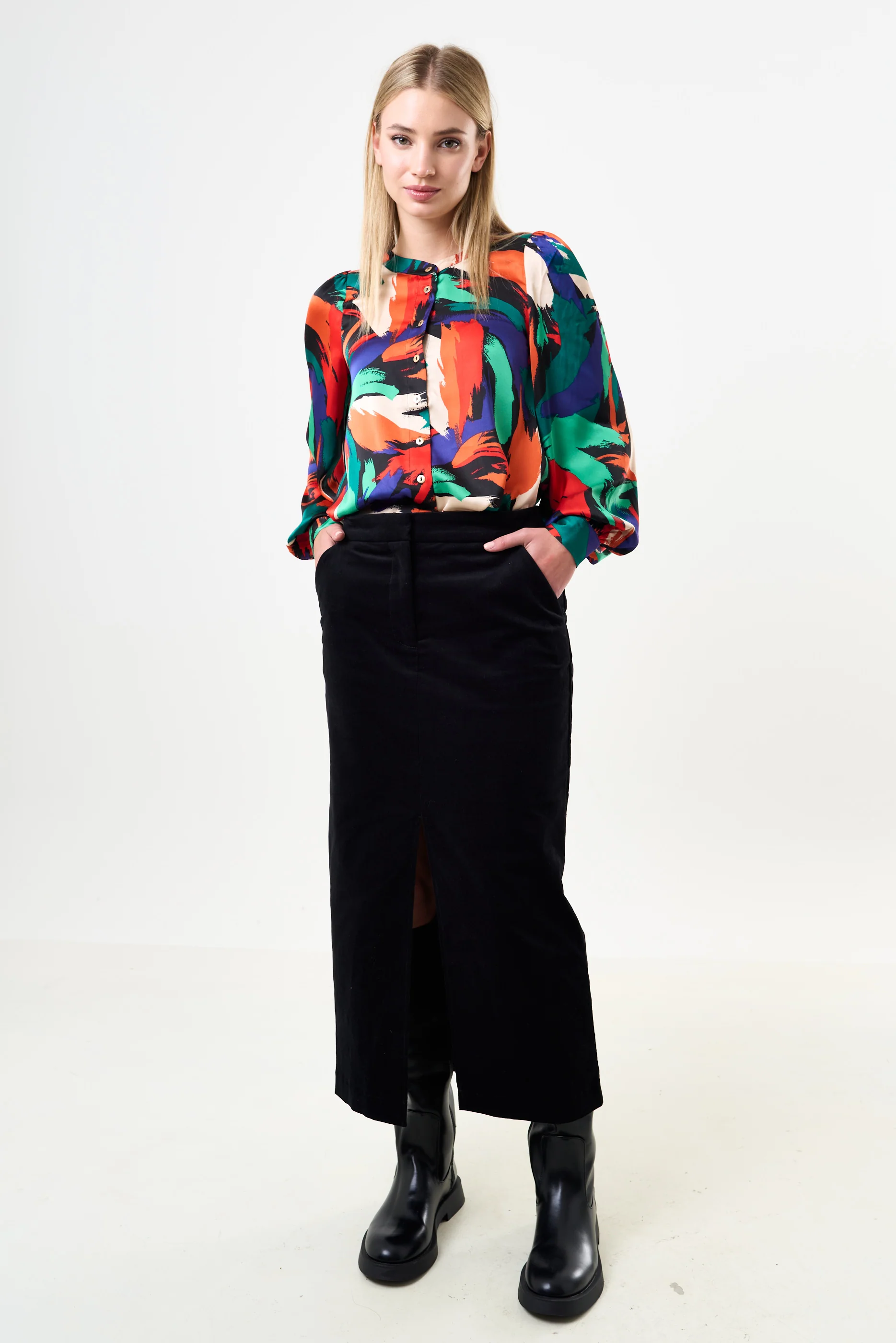 Balthazar Babycord Black Midi Pencil Skirt - Image 4