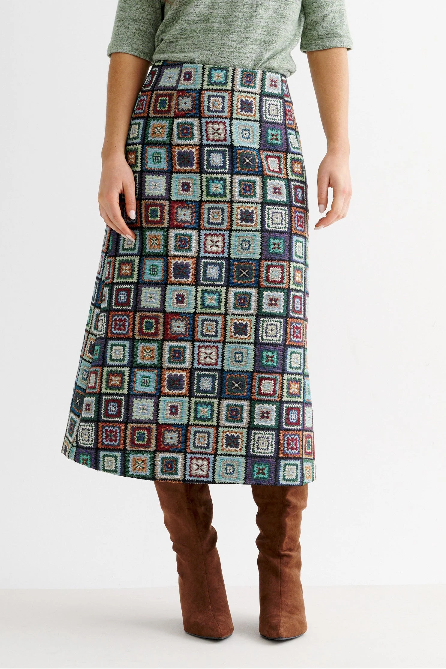 Buffy 70's Patch Jacquard Midi Skirt - Image 2