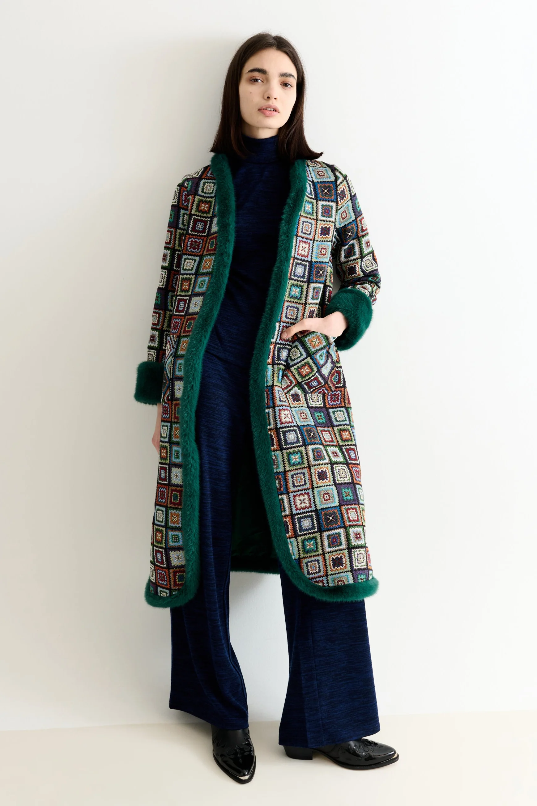 Delphia 70'S Patch Jacquard Fur Trim Coat - Image 6