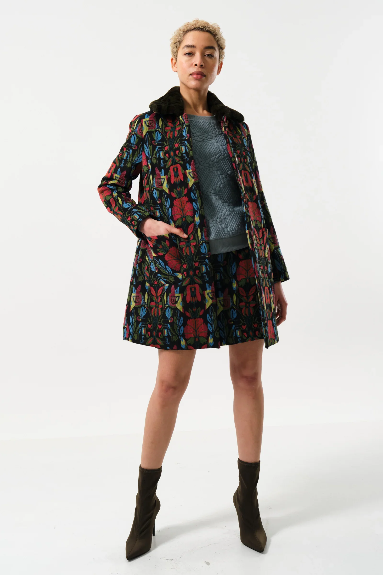 Dryden Folk Jacquard Faux Fur Collared Coat - Image 5