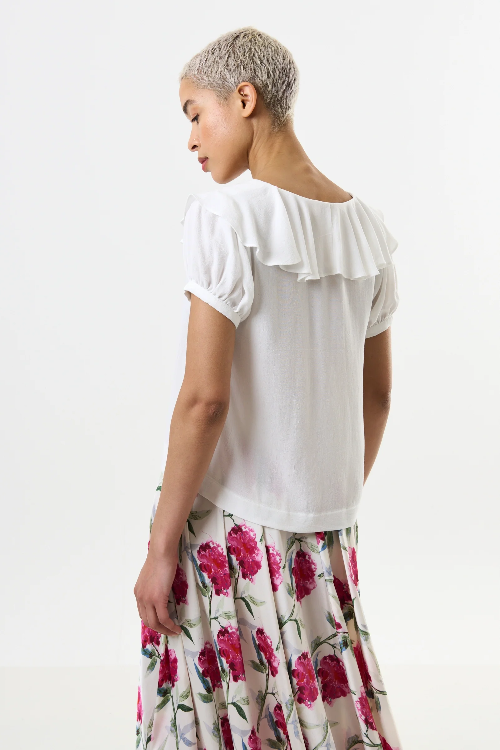 Eloise Moss Crepe Frill Collar Blouse - Off White - Image 2