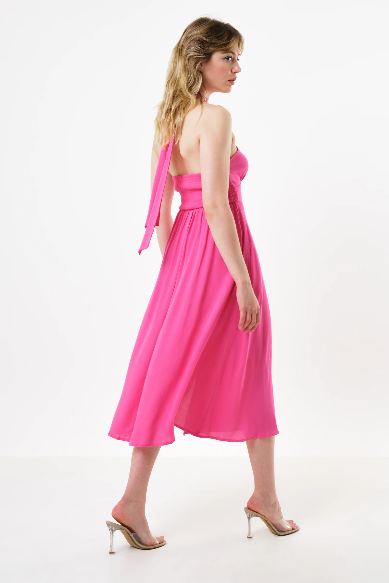 Geri Moss Crepe Halter Neck Midi Dress Pink - Image 2