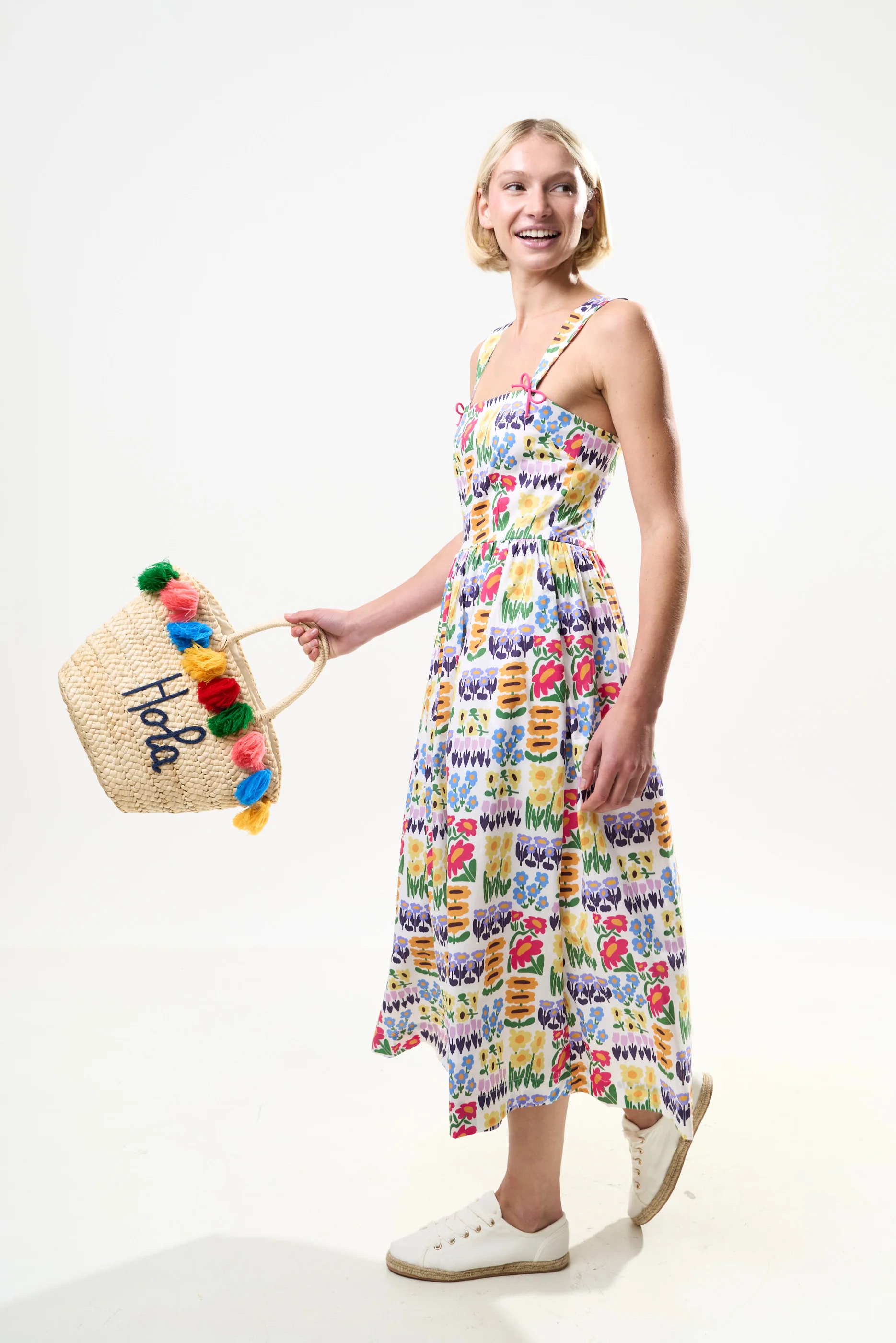 Hola Tassel Straw Bag - Image 4