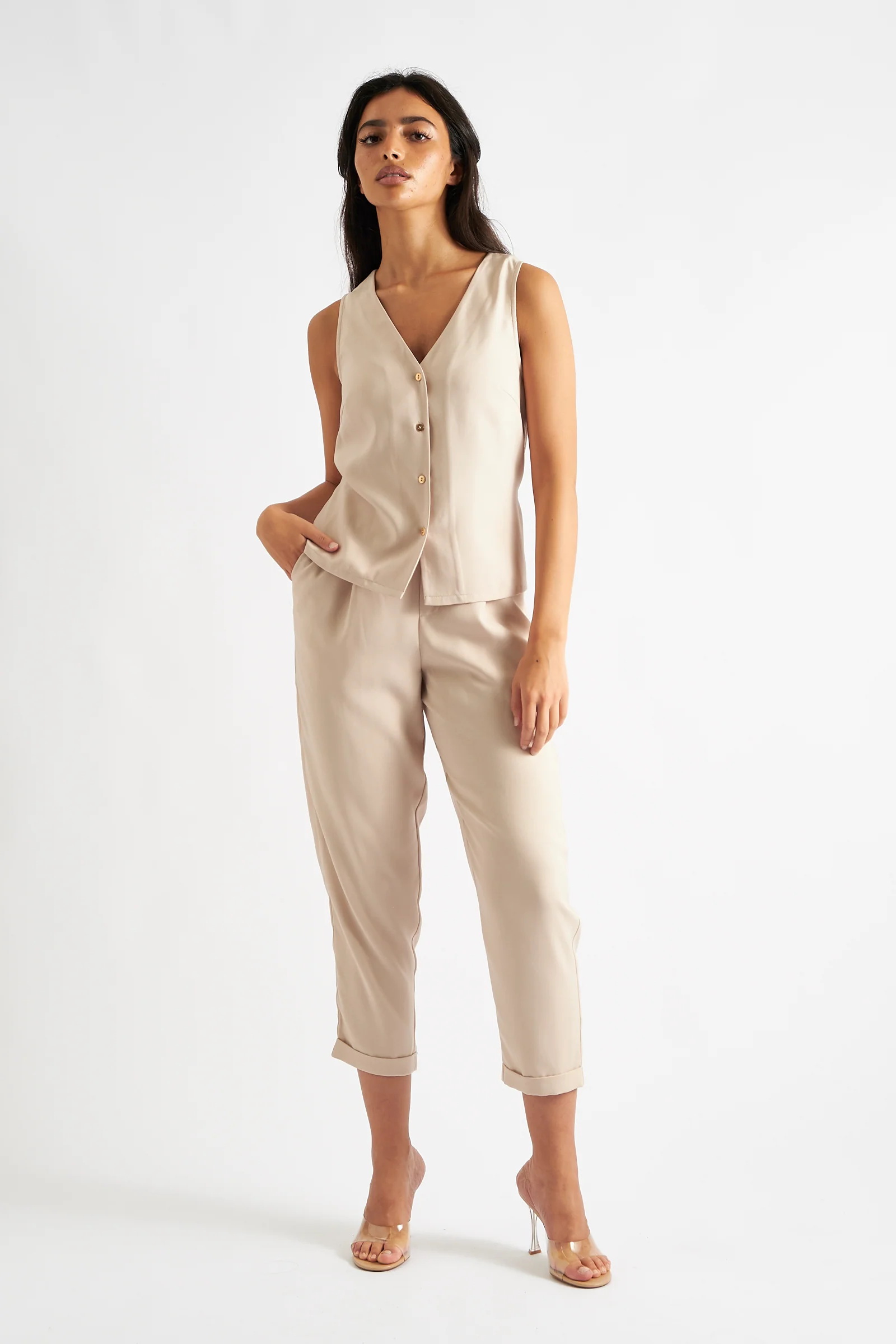 Jakson Sustainable Satin Back Crepe Waistcoat - Camel - Image 4