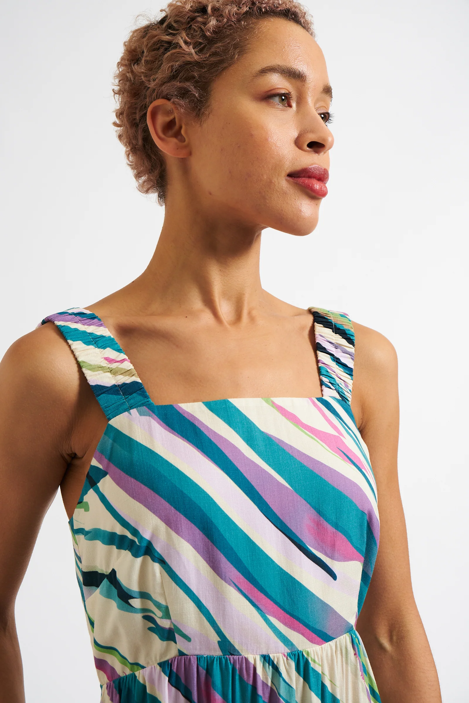 Jema Diagonal Wave Print Midi Sundress - Image 3