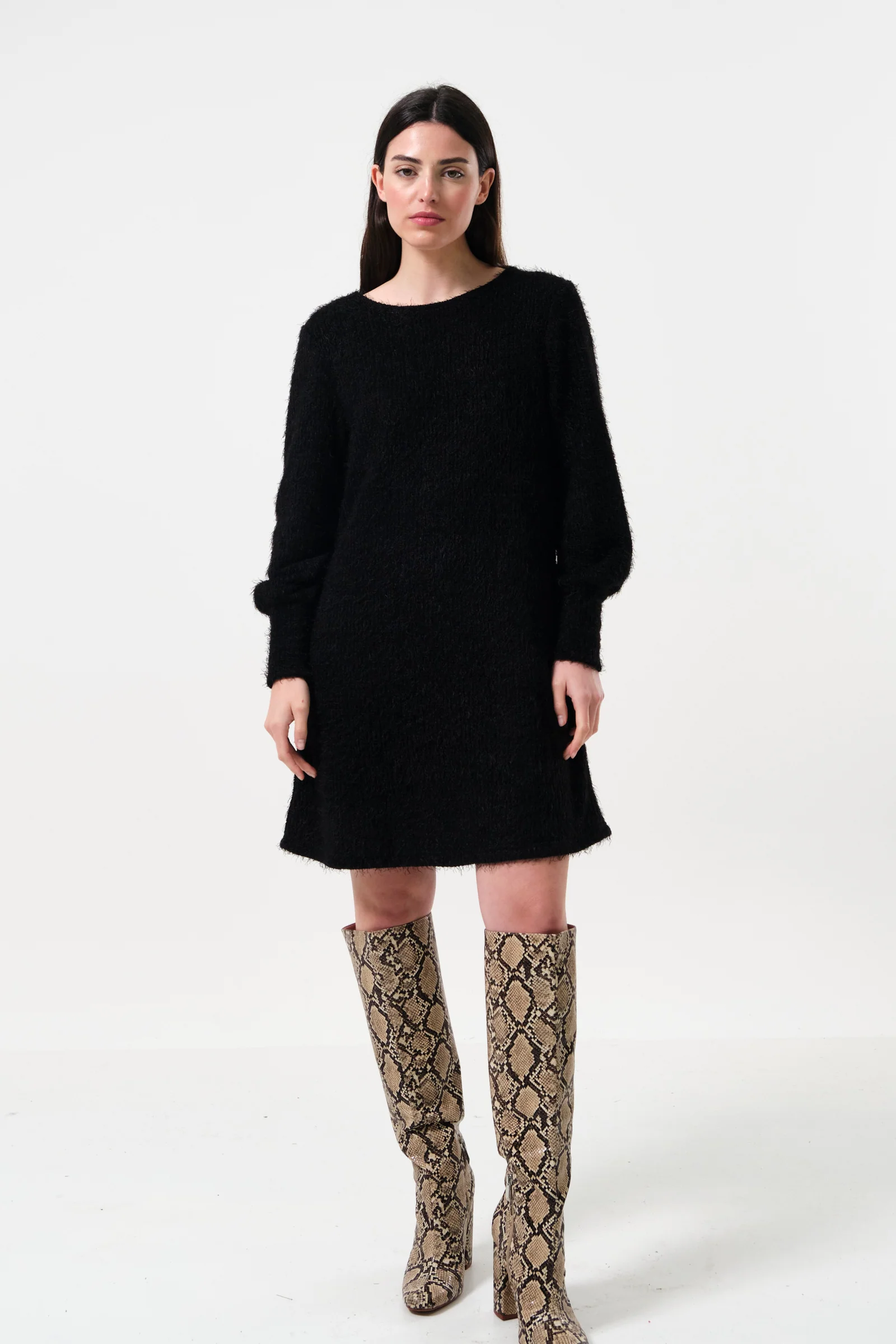 Jenyfer Eyelash Rib Long Sleeve Mini Sweater Dress - Black - Image 4