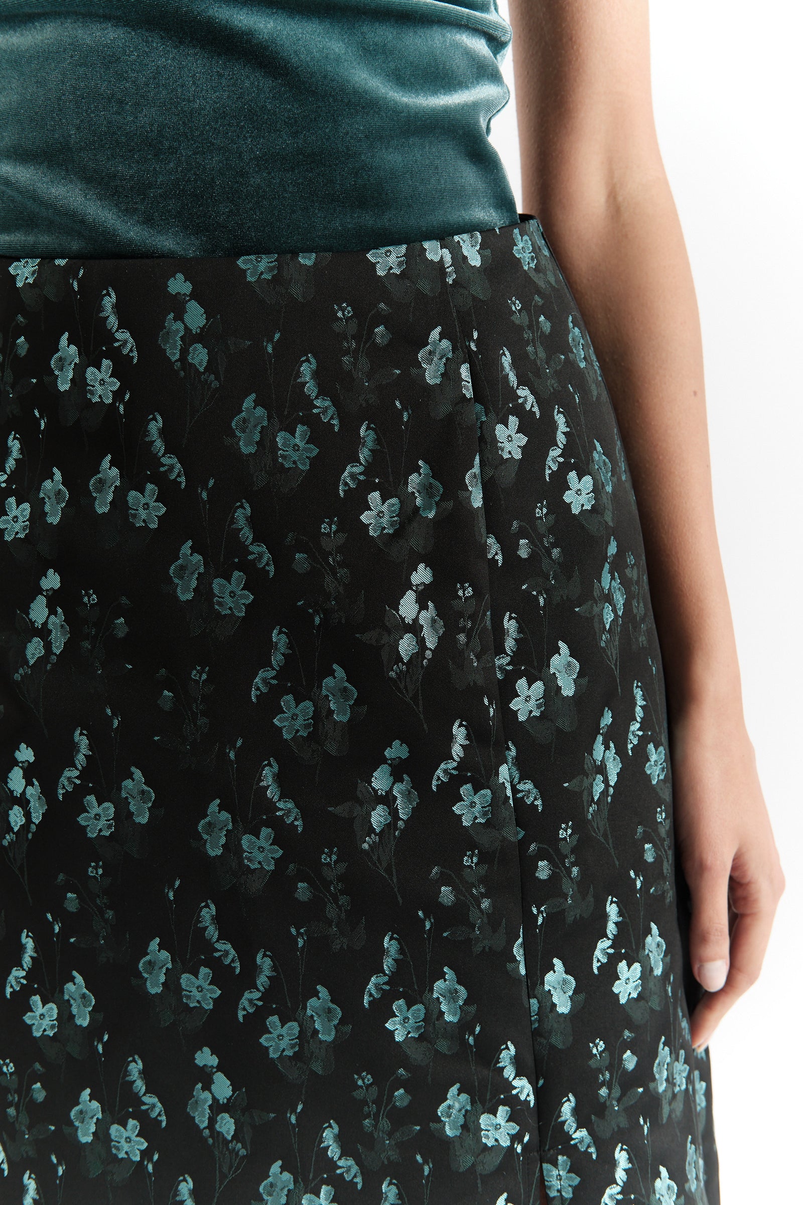 Jie Shanghai Brocade Maxi Skirt - Image 4