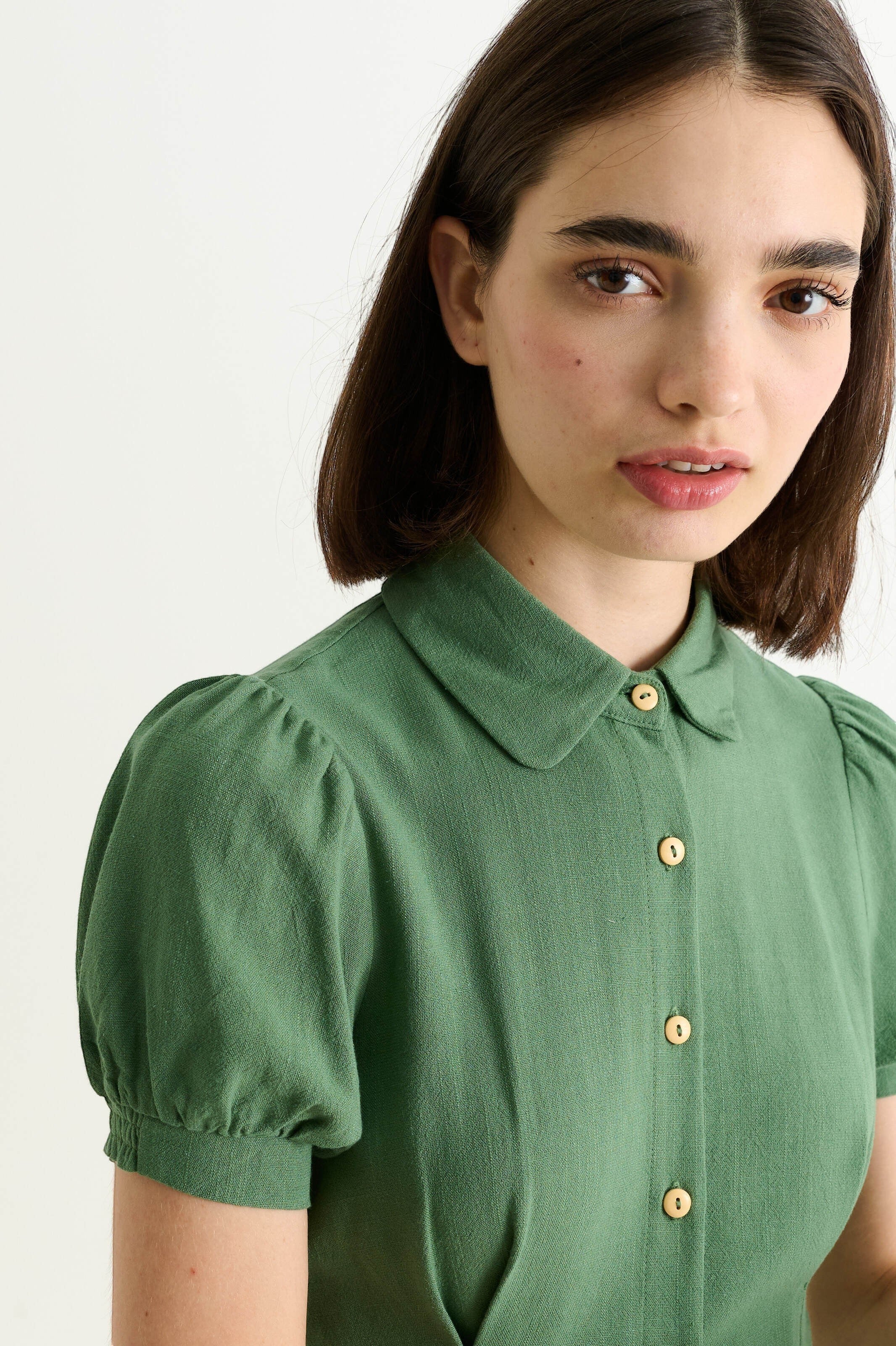 Joselyne Linen Mix Midi Shirt Dress - Green - Image 3