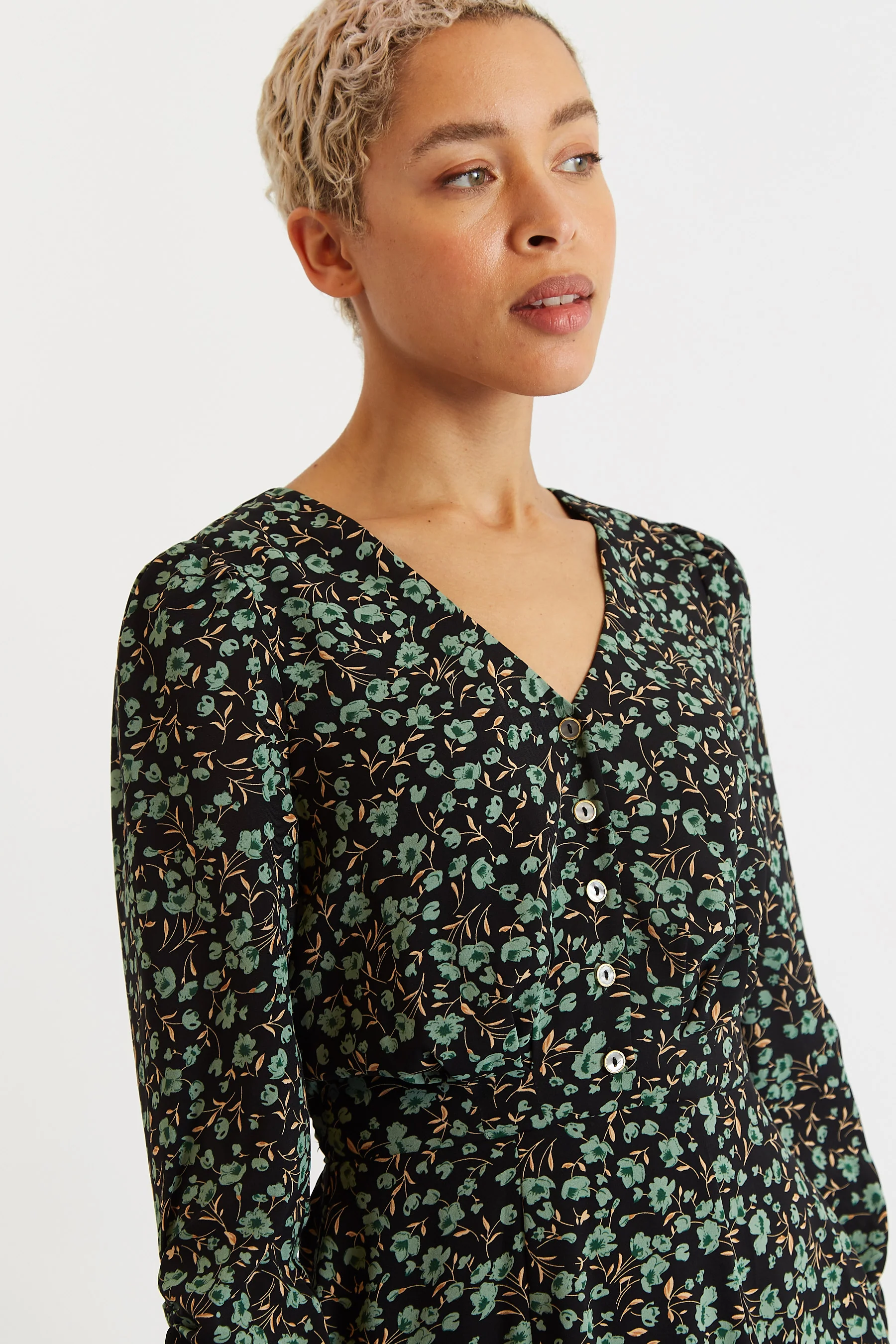Kathlyn Fleur Vert Print Long Sleeve Midi Dress - Image 4