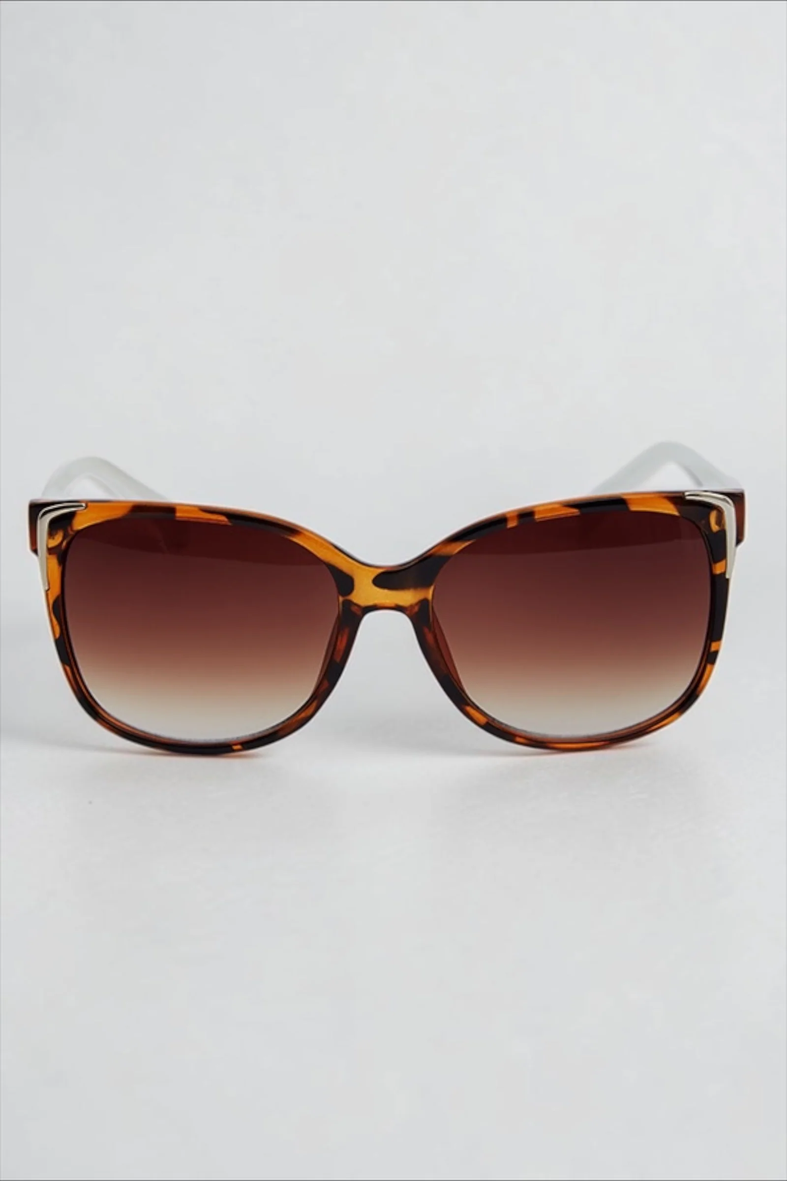 LA Frame Tortoiseshell Sunglasses with Ivory Arms - Image 3