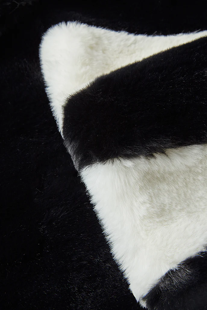 Lotan  Black and White Faux Fur Scarf - Image 3