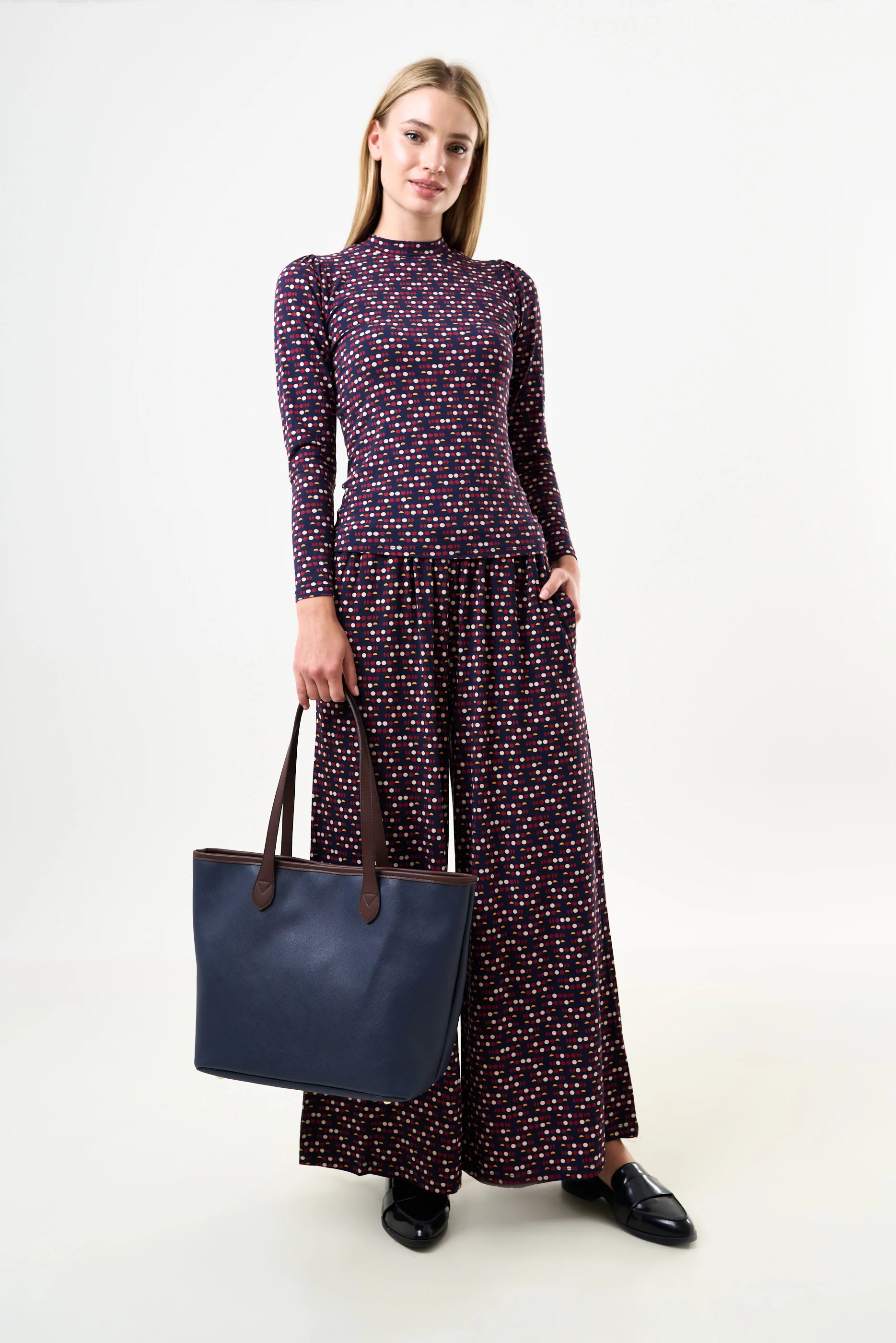Amelia Contrast Strap Tote Bag - Navy - Image 6