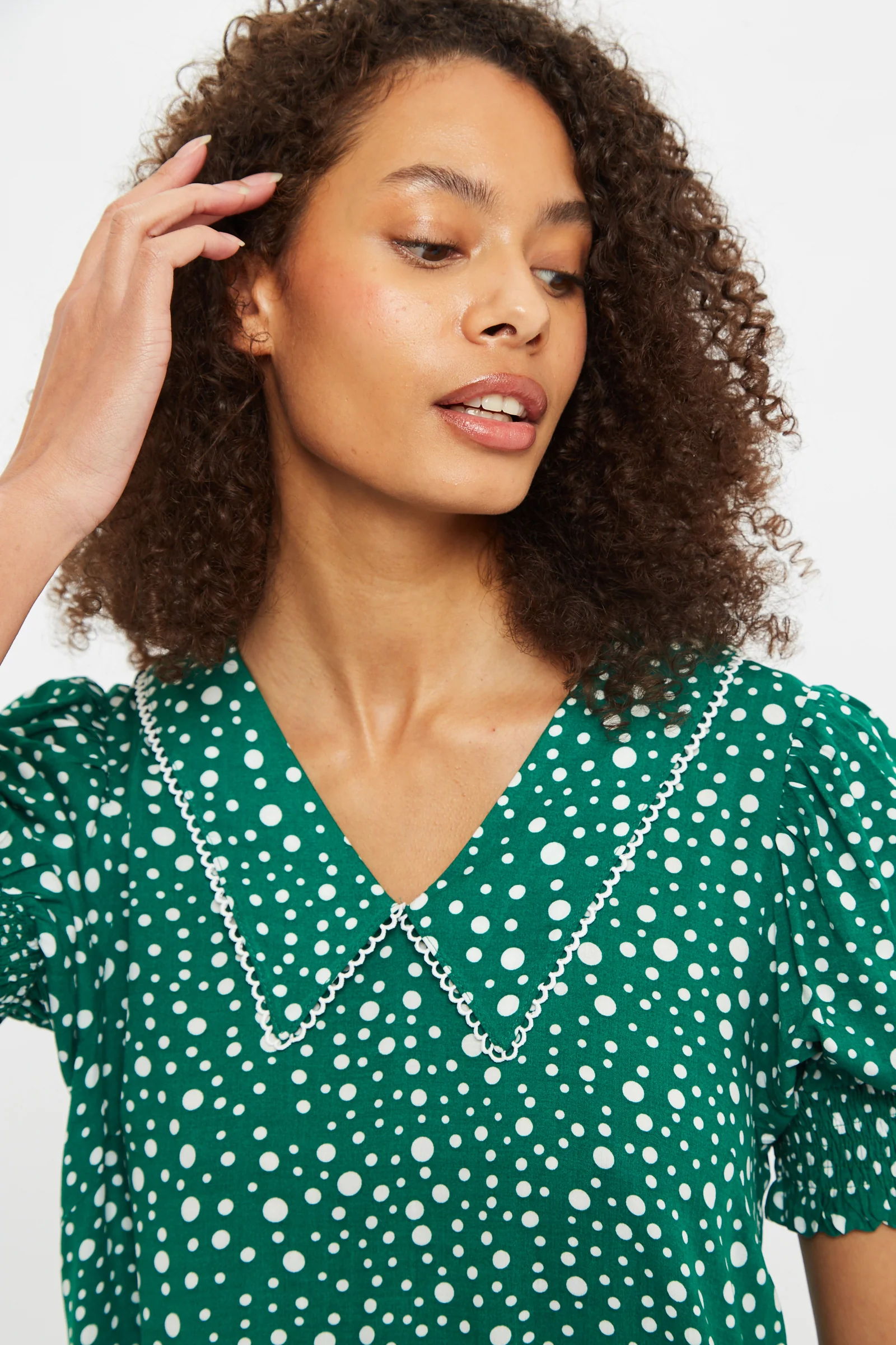 Louche Cora Spot It Print Statement Collar Short Sleeve Mini Dress - Image 3
