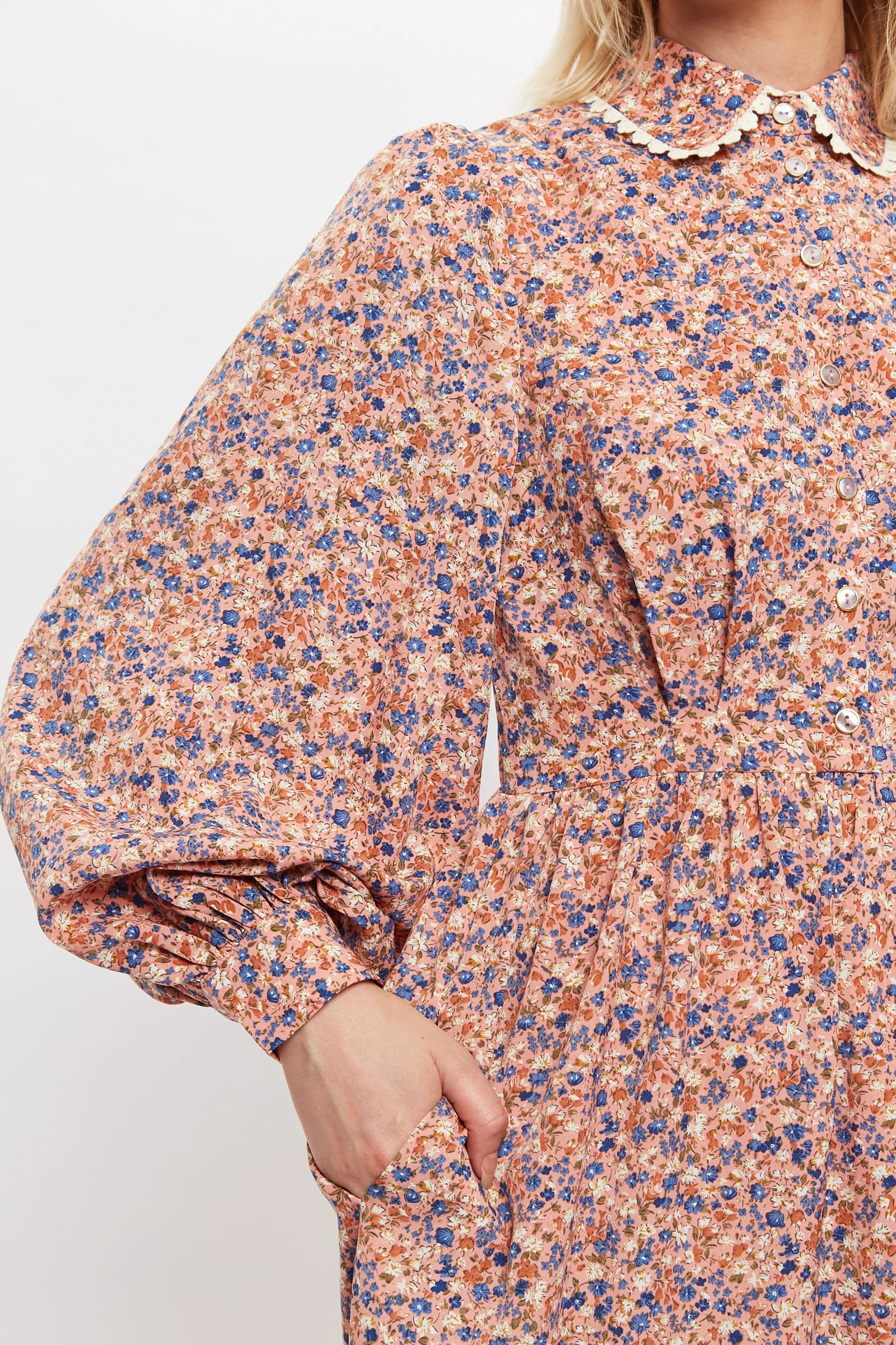 Louche Anda Dainty Ditsy Print Long Sleeve Tie Midi Dress - Image 4