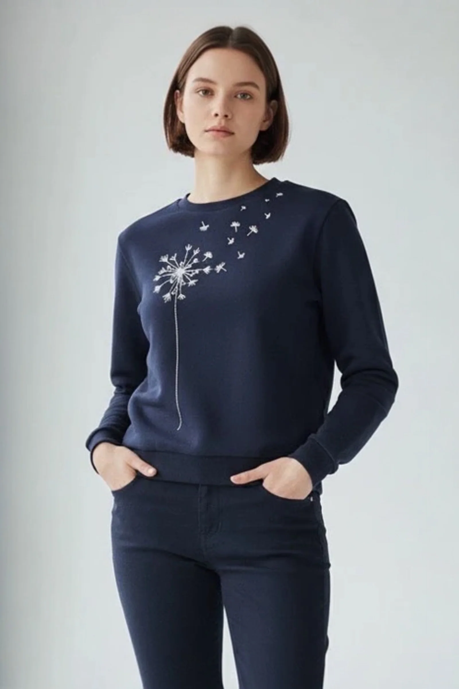 Louche Jan Dandelion Embroidered Sweatshirt - Navy