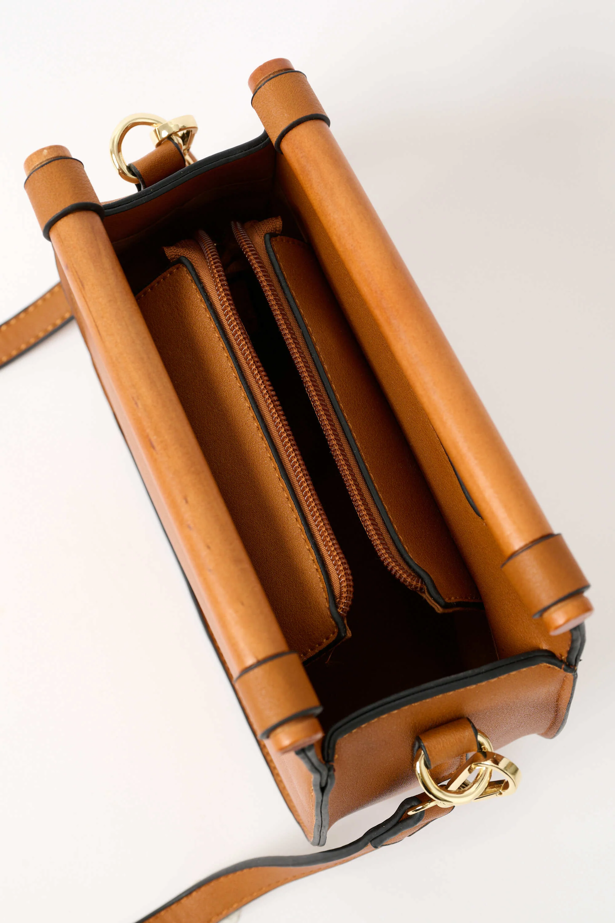 Jones Tan Wooden Handle Saddle Crossbody - Image 4