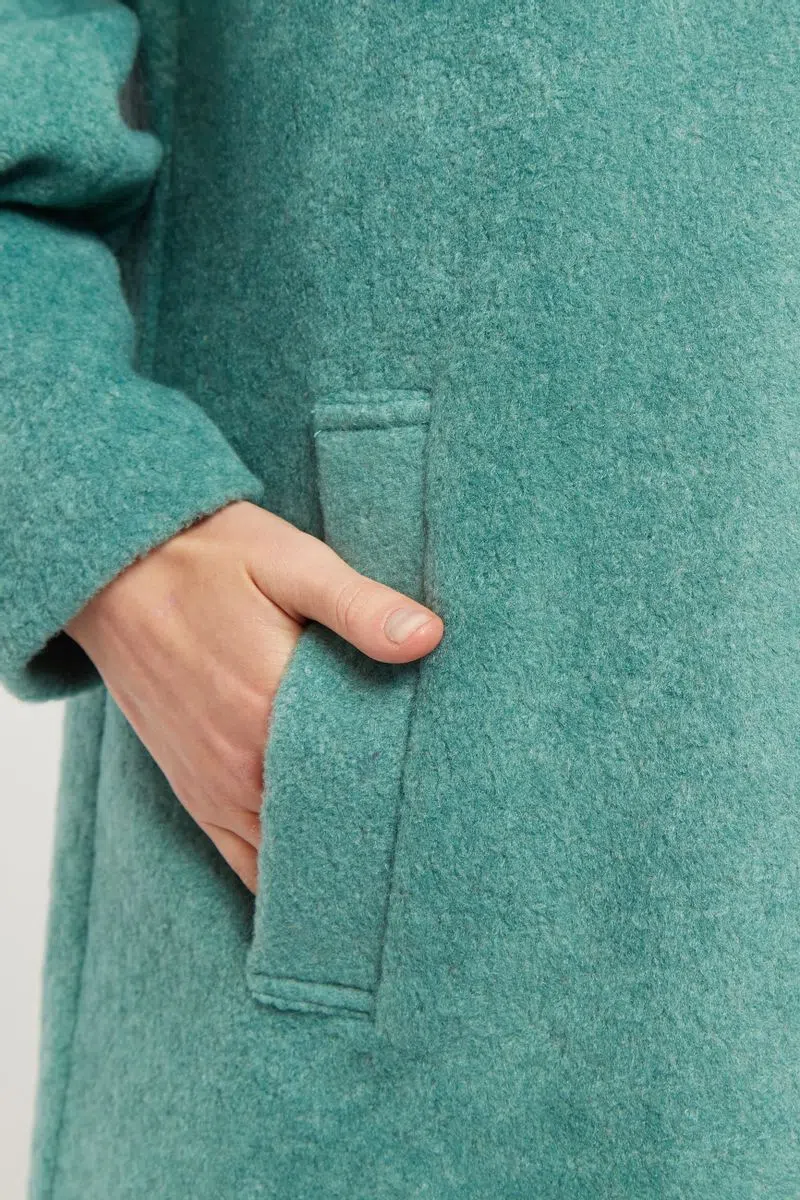 Mischa Statement Sleeve Coat Green - Image 4