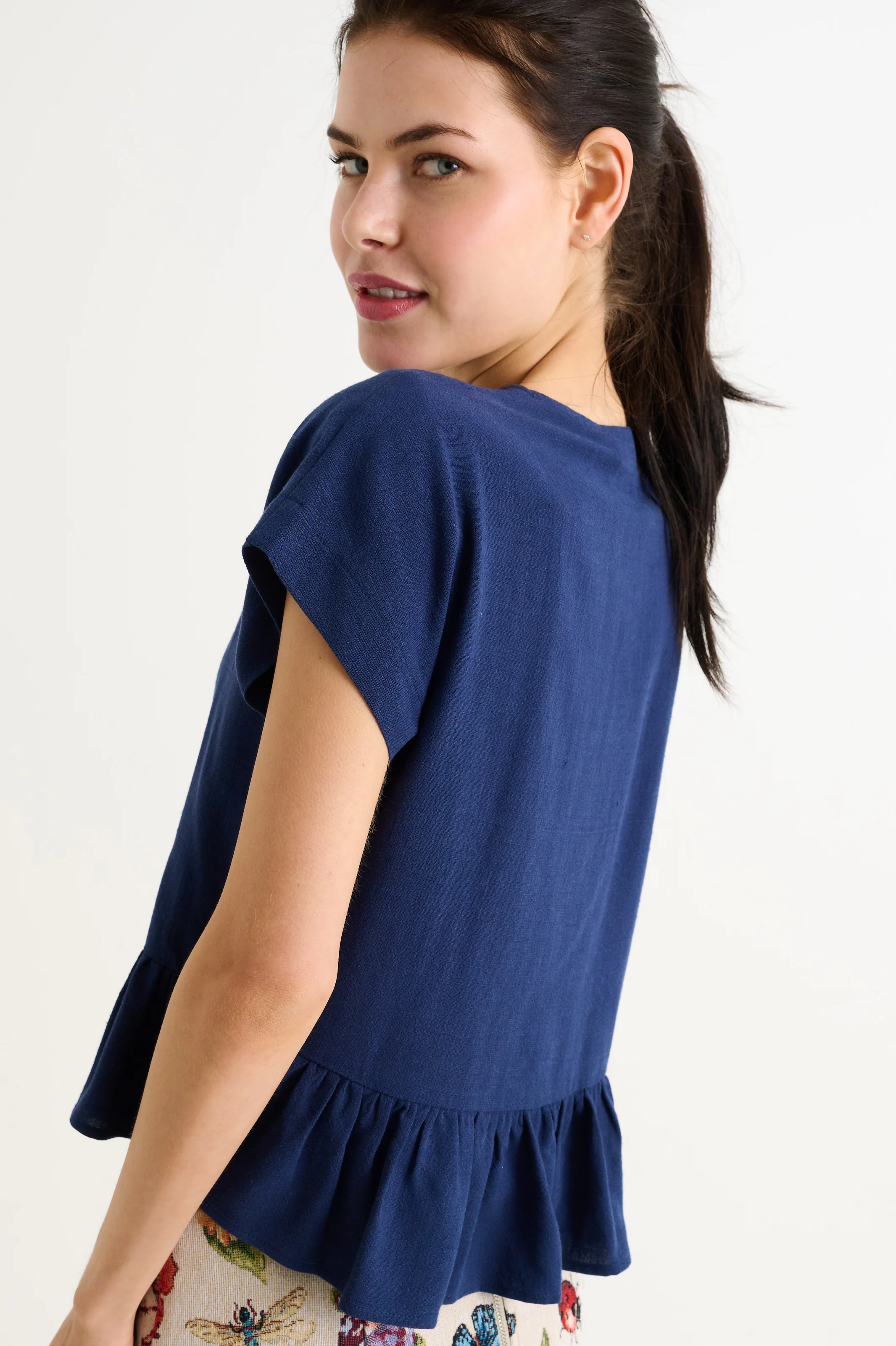 Mira Linen Mix Top - Navy - Image 4