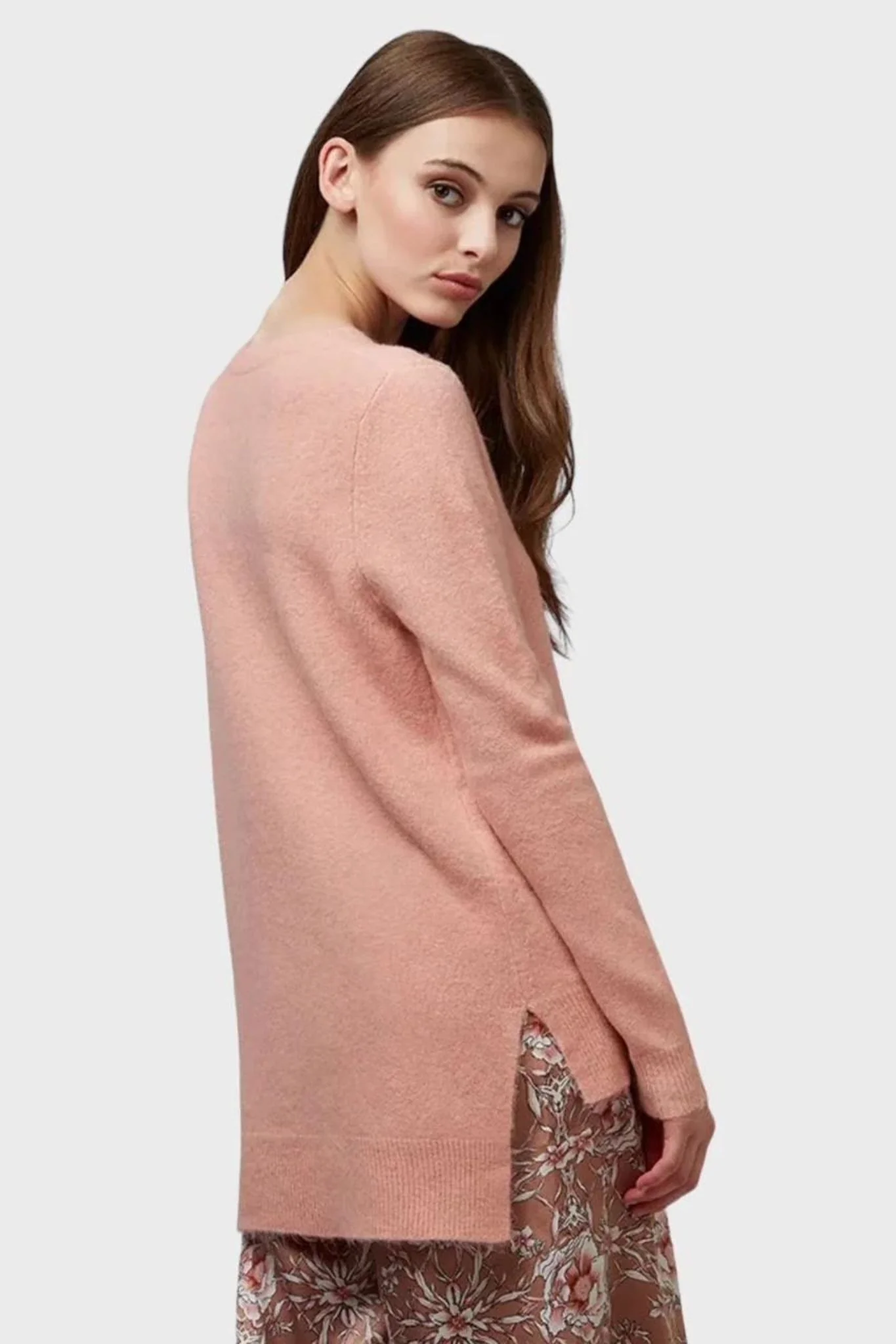 Morgane Knit Step Hem Jumper in Blush - Image 2