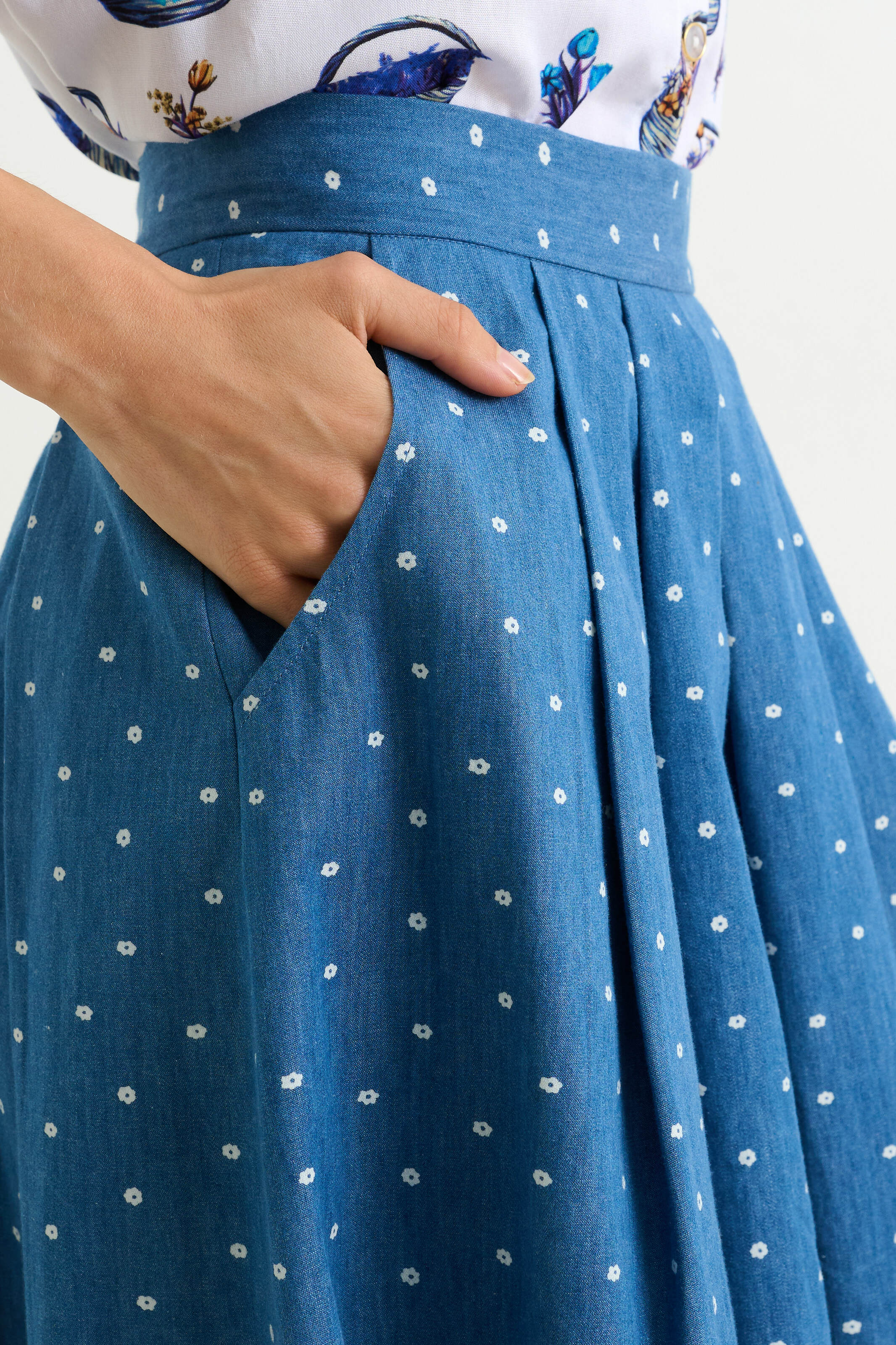 Pasadena Flower Dot Blue Midaxi Skirt - Image 3