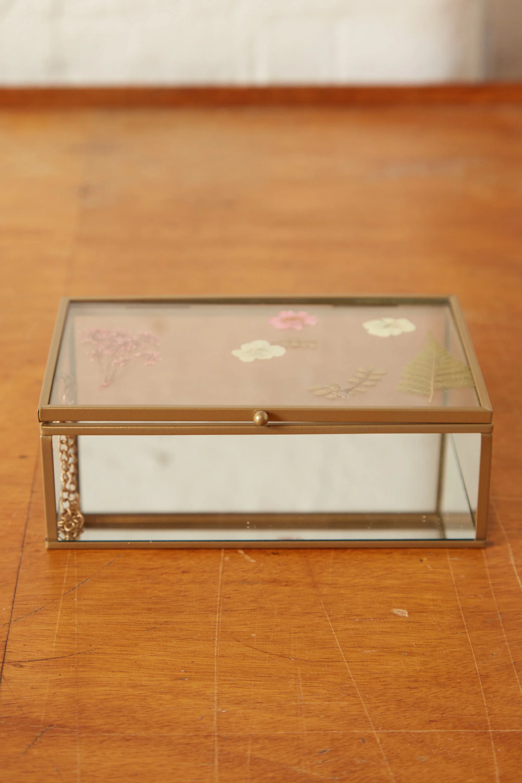Pressed Flower Glass Trinket Box - Image 3
