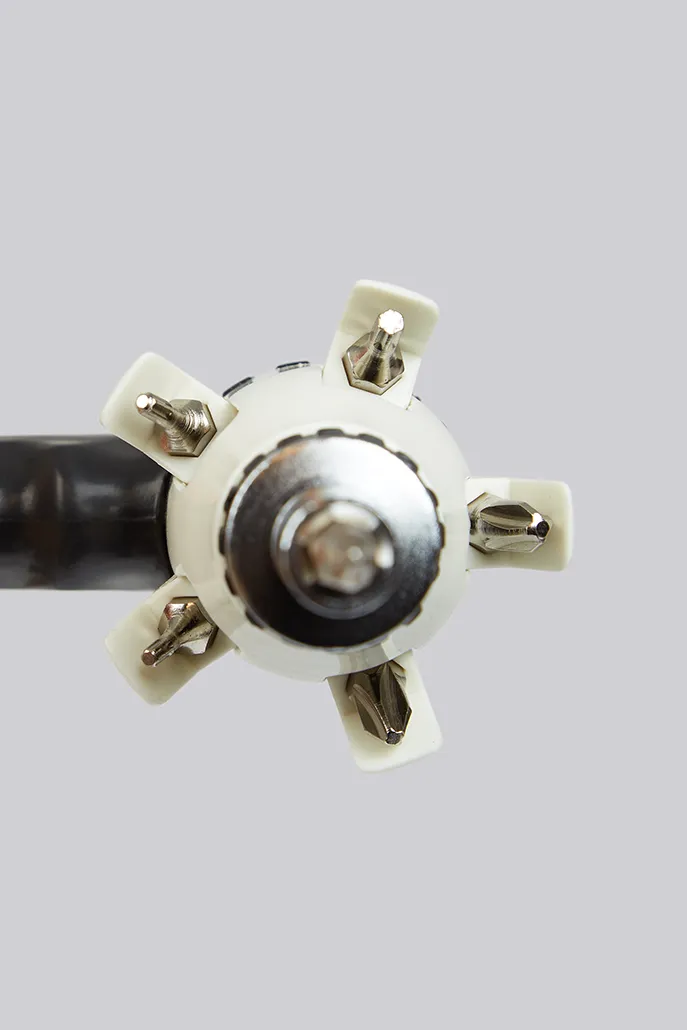Ray Gun Screwdriver With 10 Bits - Image 6