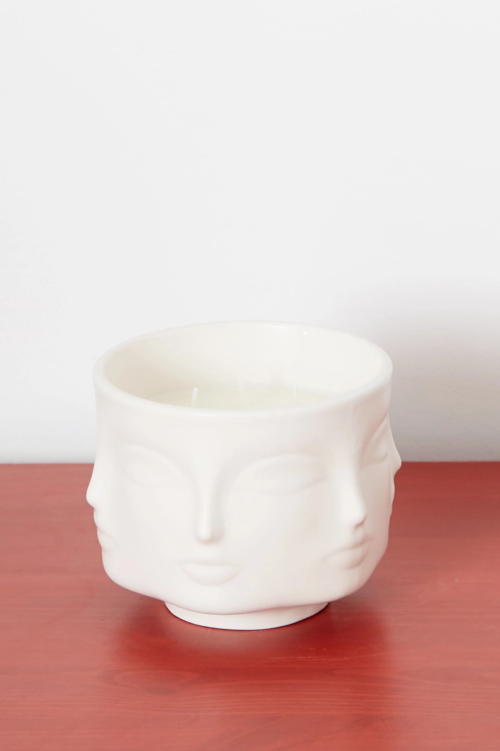 Relief Face White Orchid Scented Candle - Image 2
