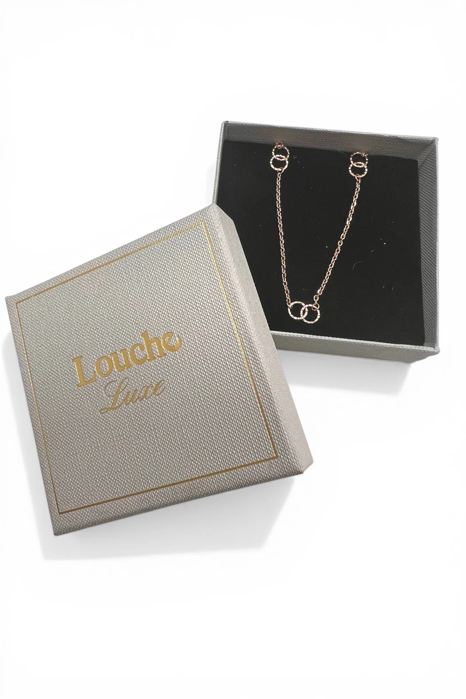 Rose Gold Interlocking Circles Necklace - Image 4