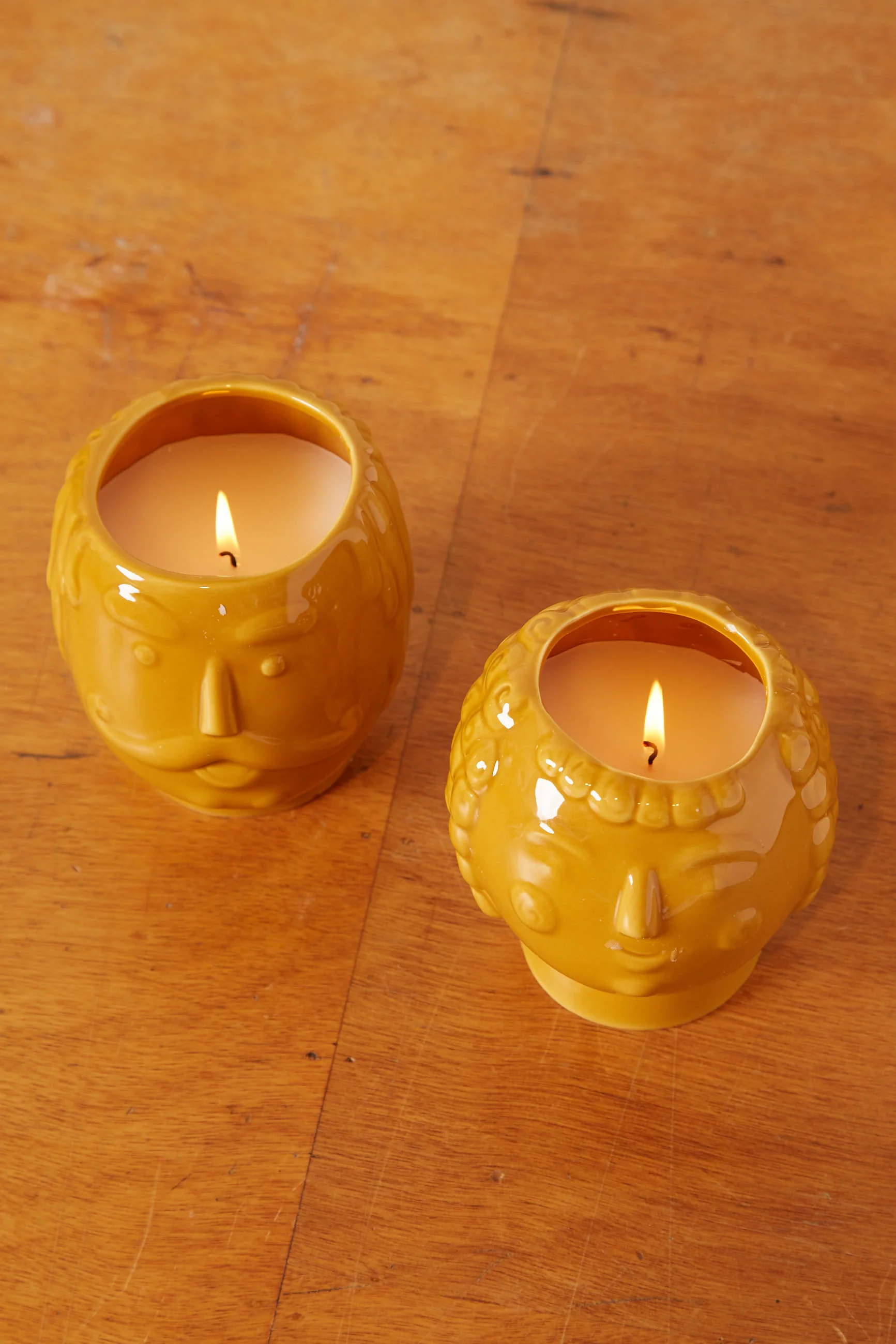 Set Of 2 Mr and Mrs Candles - Image 4