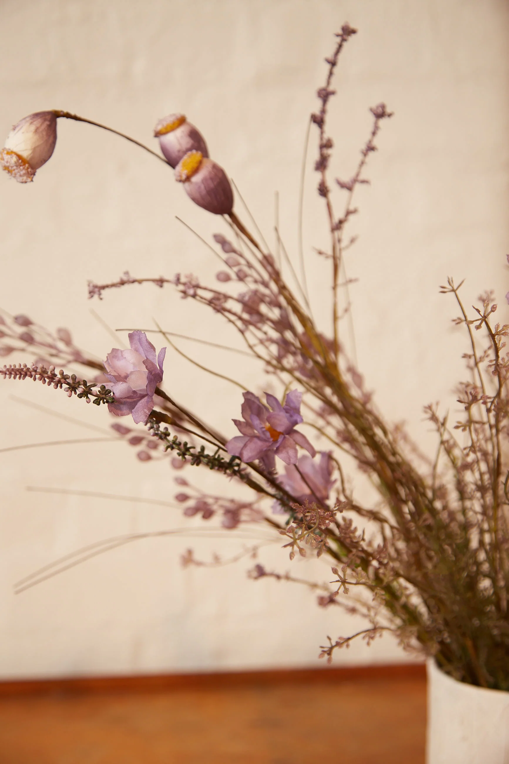 Set Of 6 Faux Wild Flower Stems - Image 3