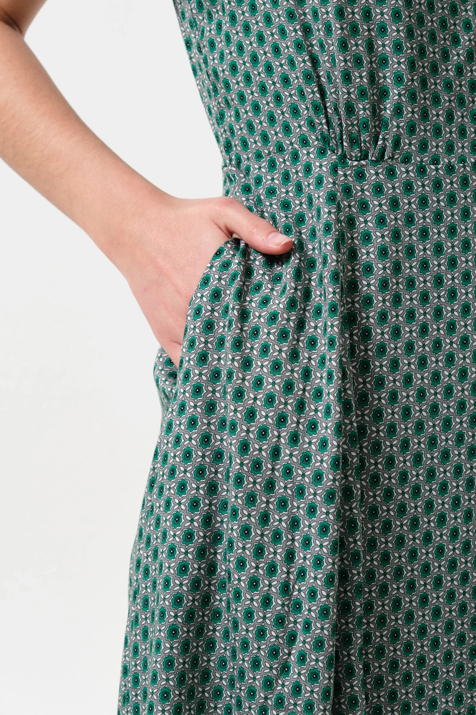 Solyne Flower Tile Print Mini Dress - Image 4