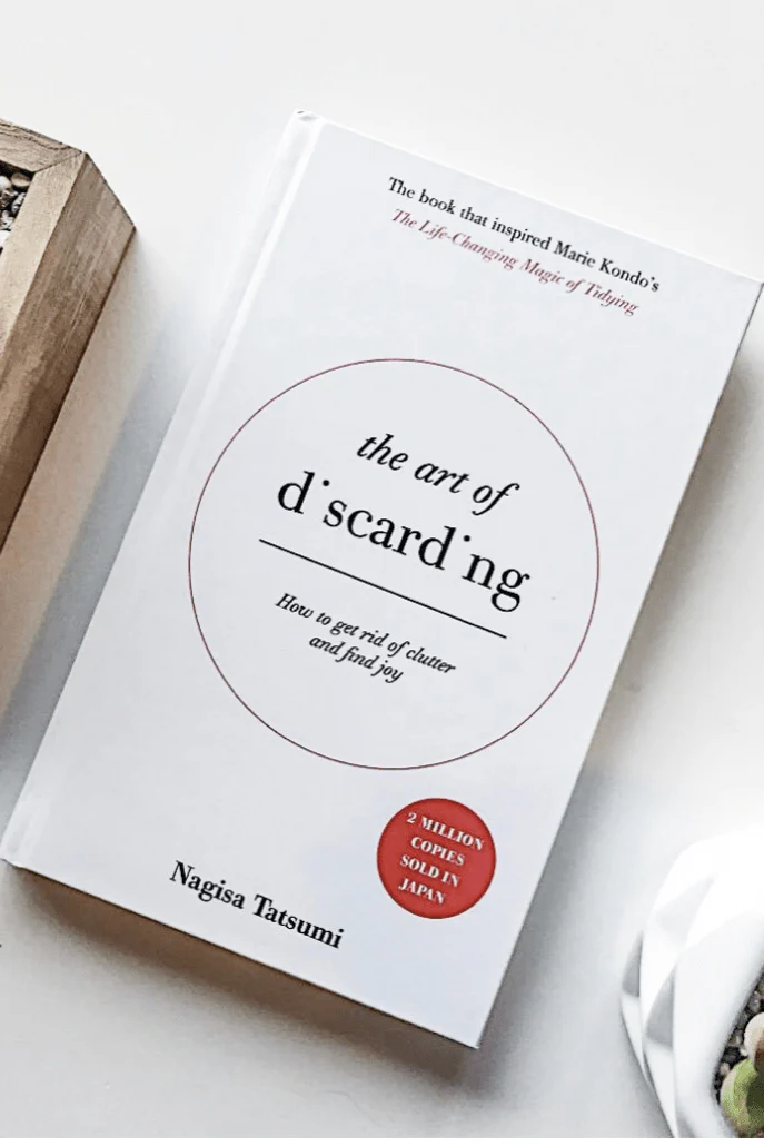 The Art Of Discarding - Image 3