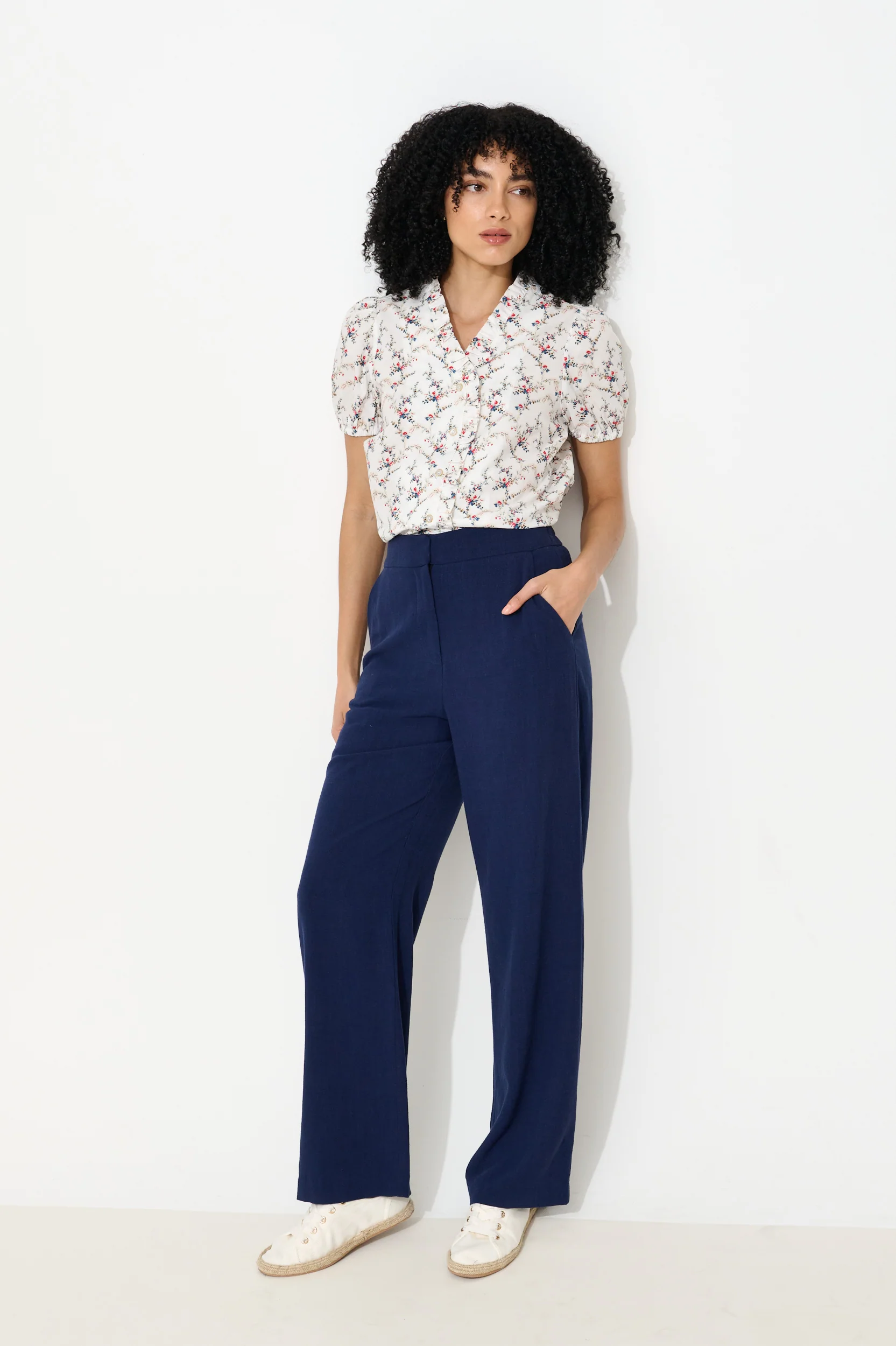 Tilde Linen Mix Straight Leg Trousers - Navy - Image 5