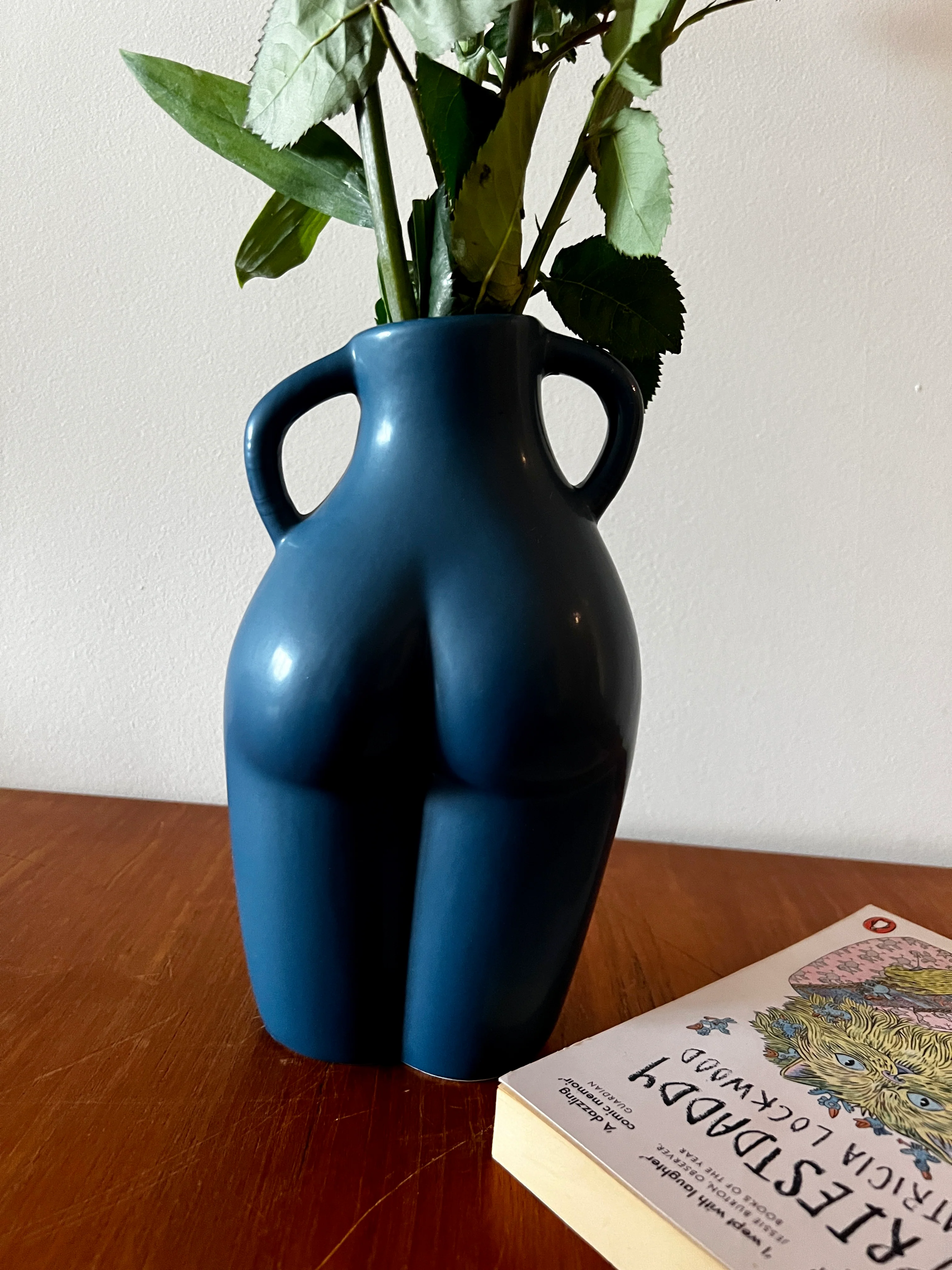 Woman Shape Vase - Image 4